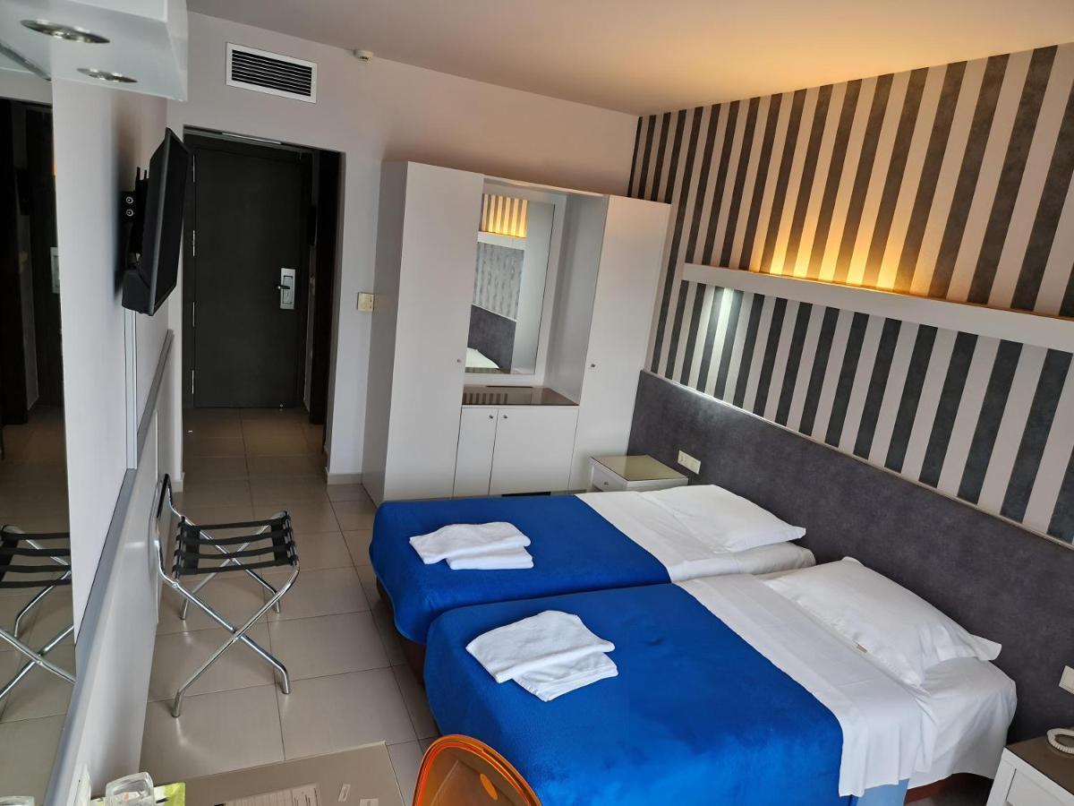 Kyridis Hotel Komotiní Exterior foto