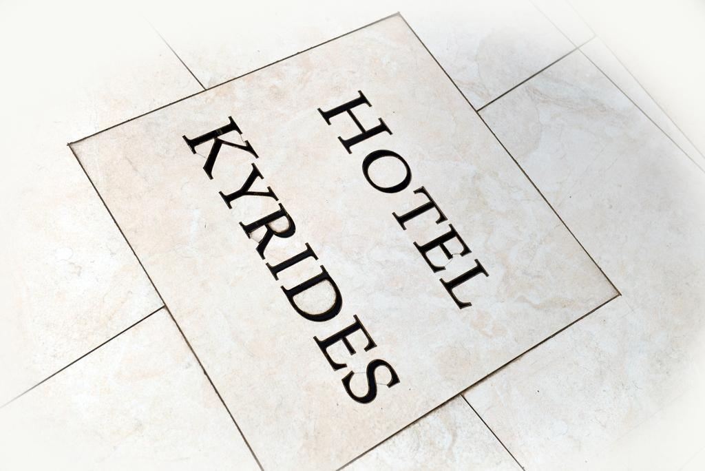 Kyridis Hotel Komotiní Exterior foto